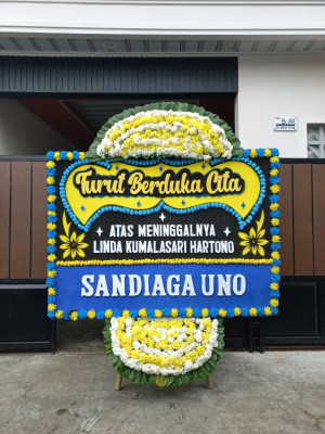 Papan Bunga Duka di Gunung Maligas
