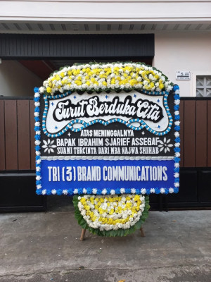 Papan Bunga Duka di Gunung Maligas